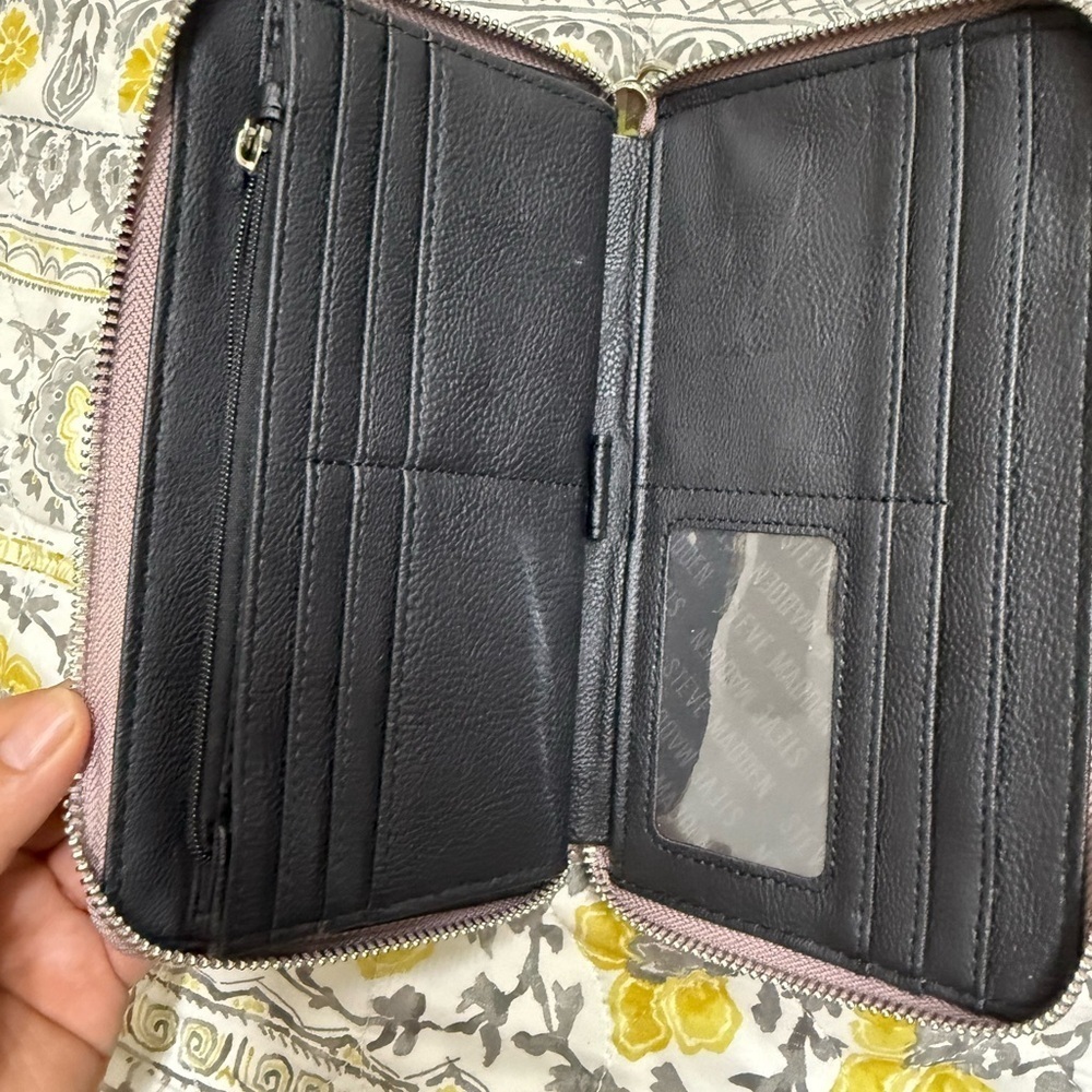 Steve Madden Mauve Wristlet Wallet - Picture 7 of 7